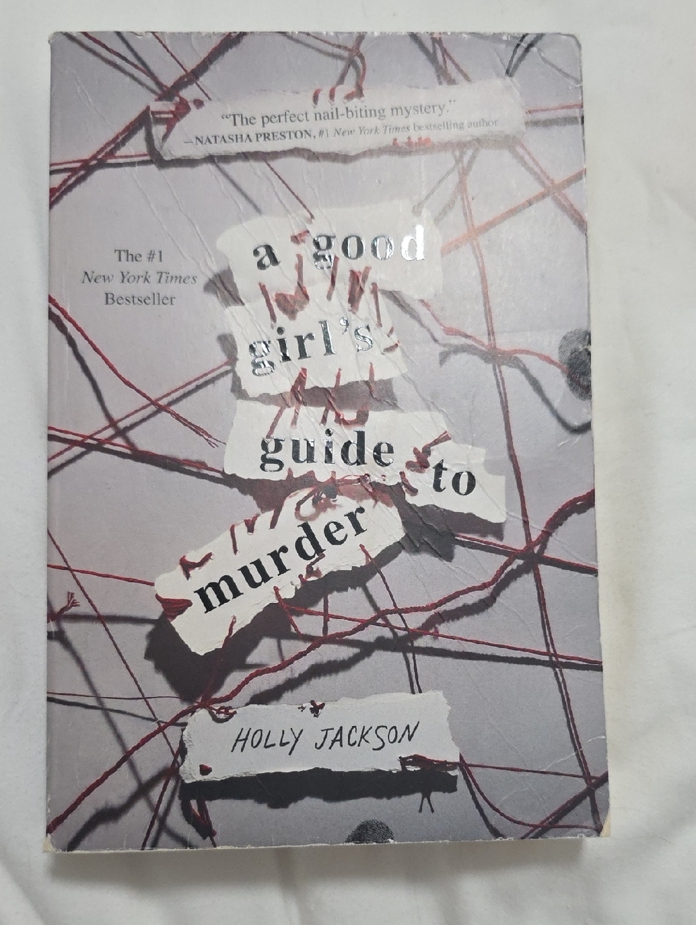A Good Girl's Guide to Murder by Holly Jackson - Gray & Red Cover